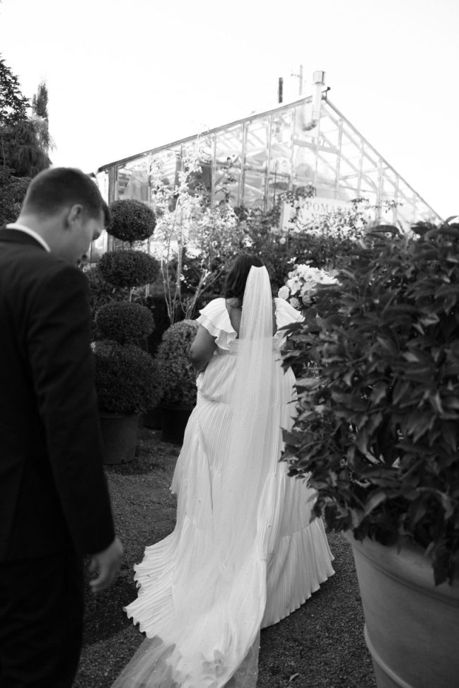 Wedding couple portrait by Lauren Miles